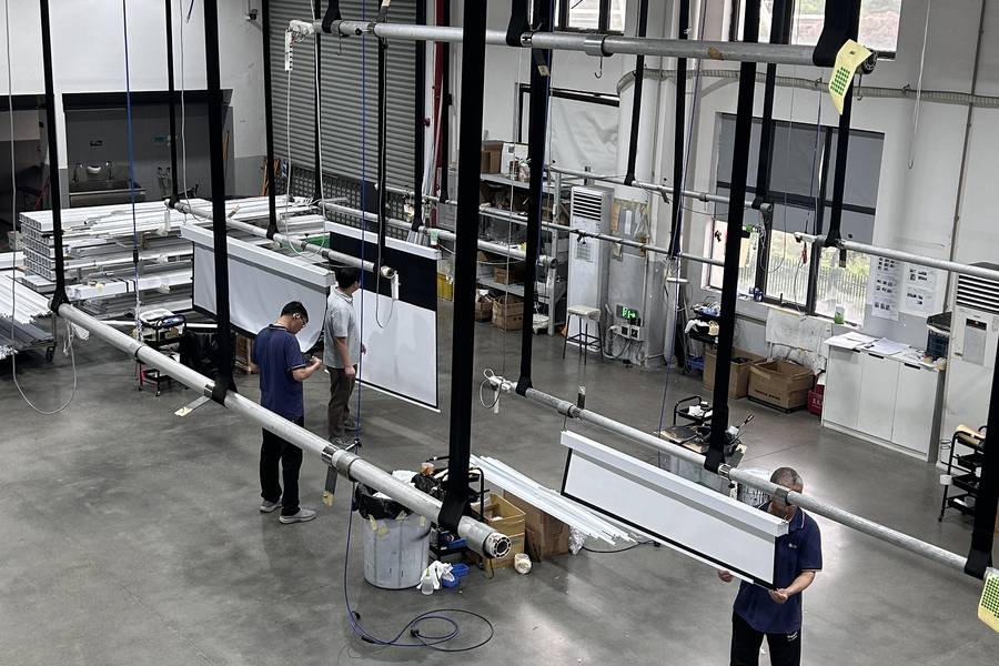 MGF projection screen production workshop